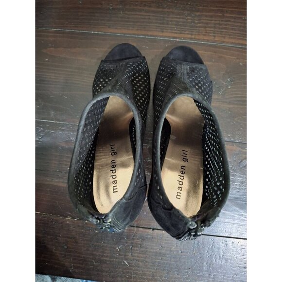 EUC Madden Girl Women's Renzo Black Peep Toe Heels/Sz. 8M - Picture 7 of 9